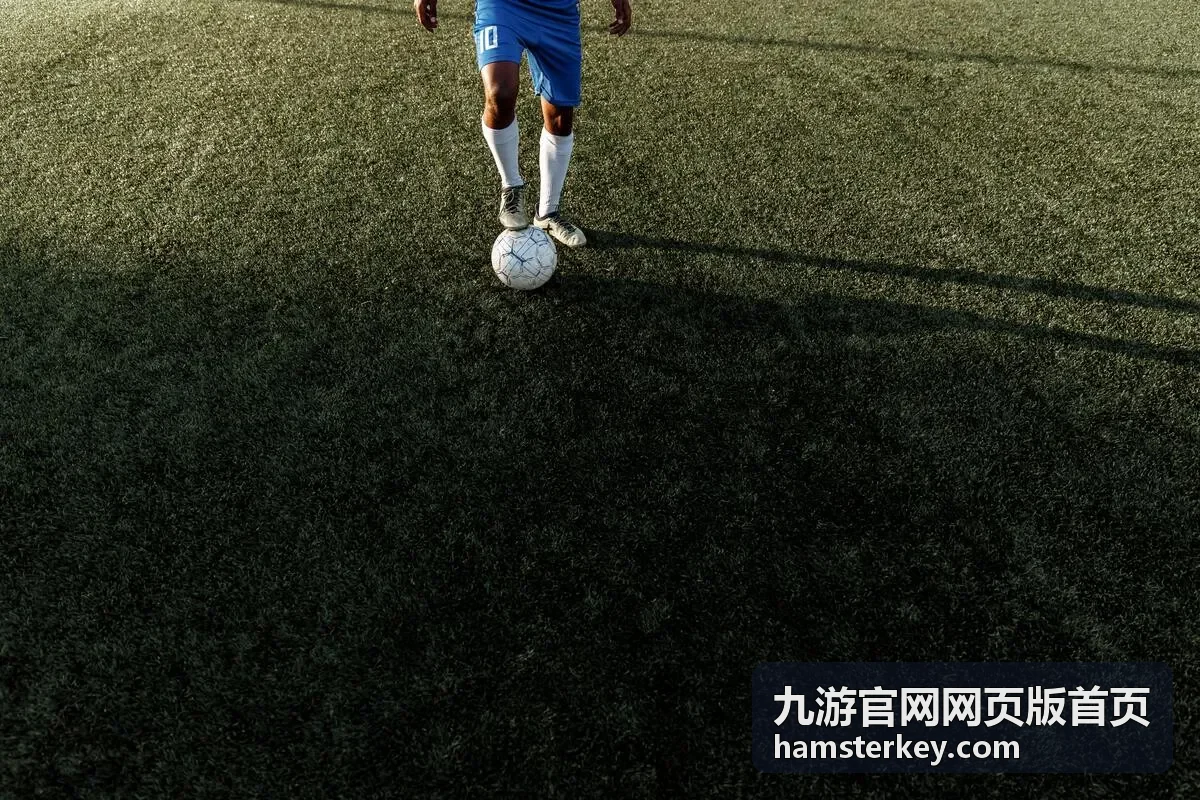 九游官网网页版首页开黑组队攻略：三排阵容分工示意图